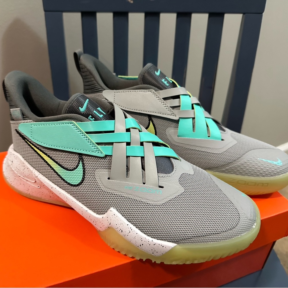 Nike zoom flight 2 - brand new